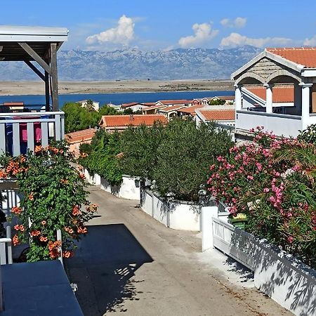 Apartmani Lun Vir Luaran gambar