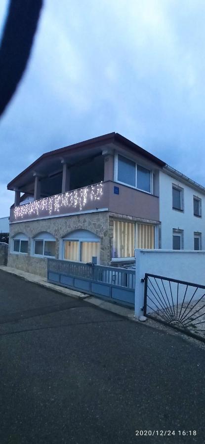 Apartmani Lun Vir Luaran gambar